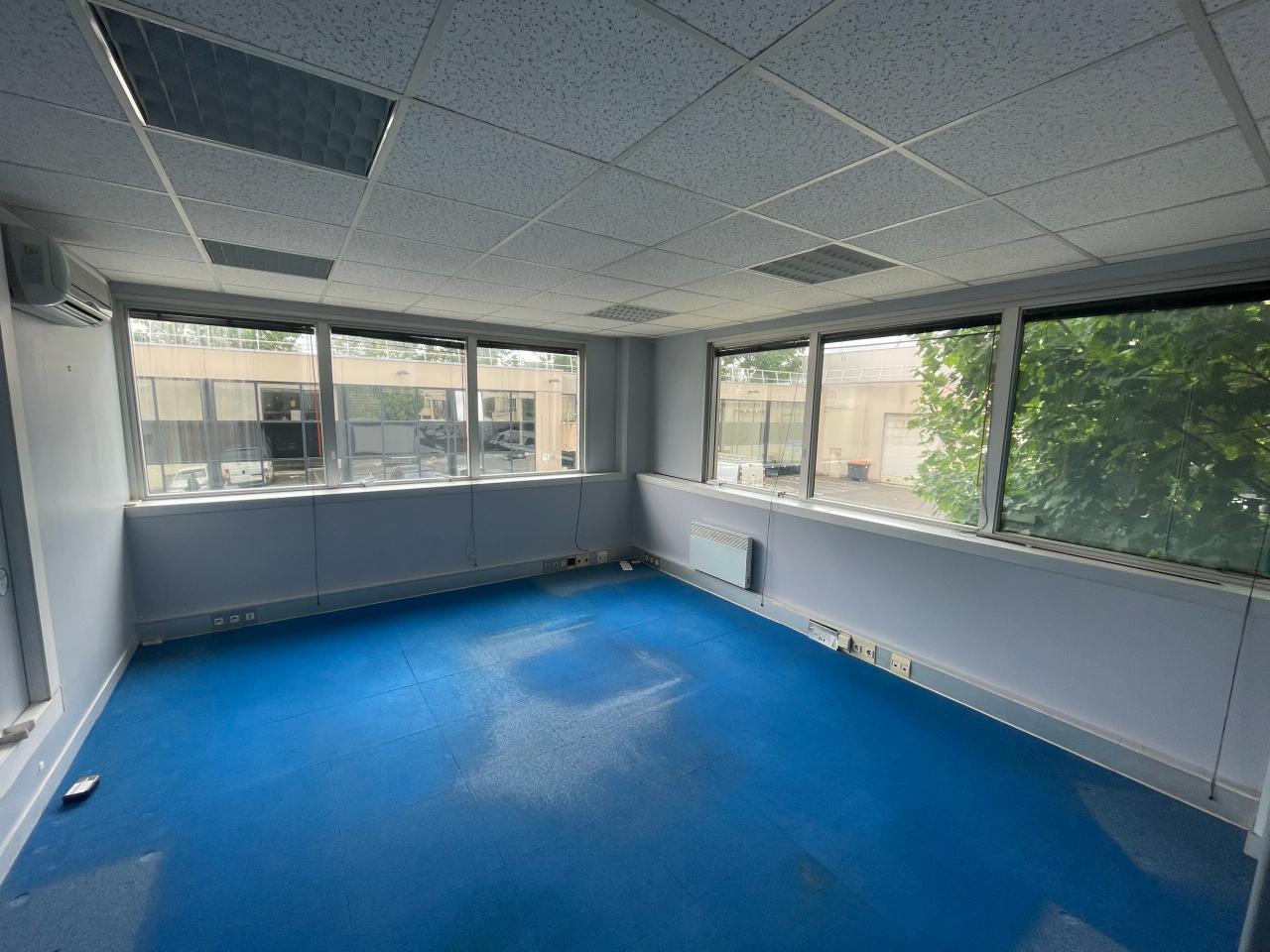 Local d'activité Saint-Ouen 722m² Location local d'activité Saint-Ouen Seine-Saint-Denis OLACT2316407 6